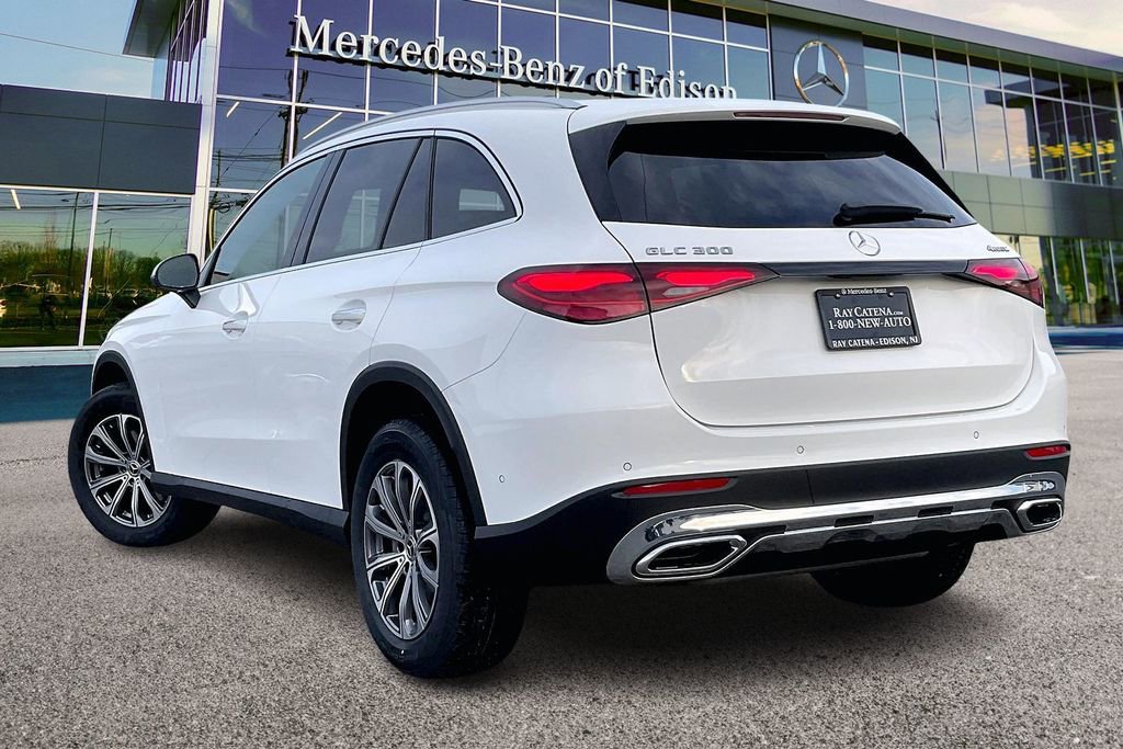 New 2026 Mercedes-Benz GLC 300 4MATIC image 3