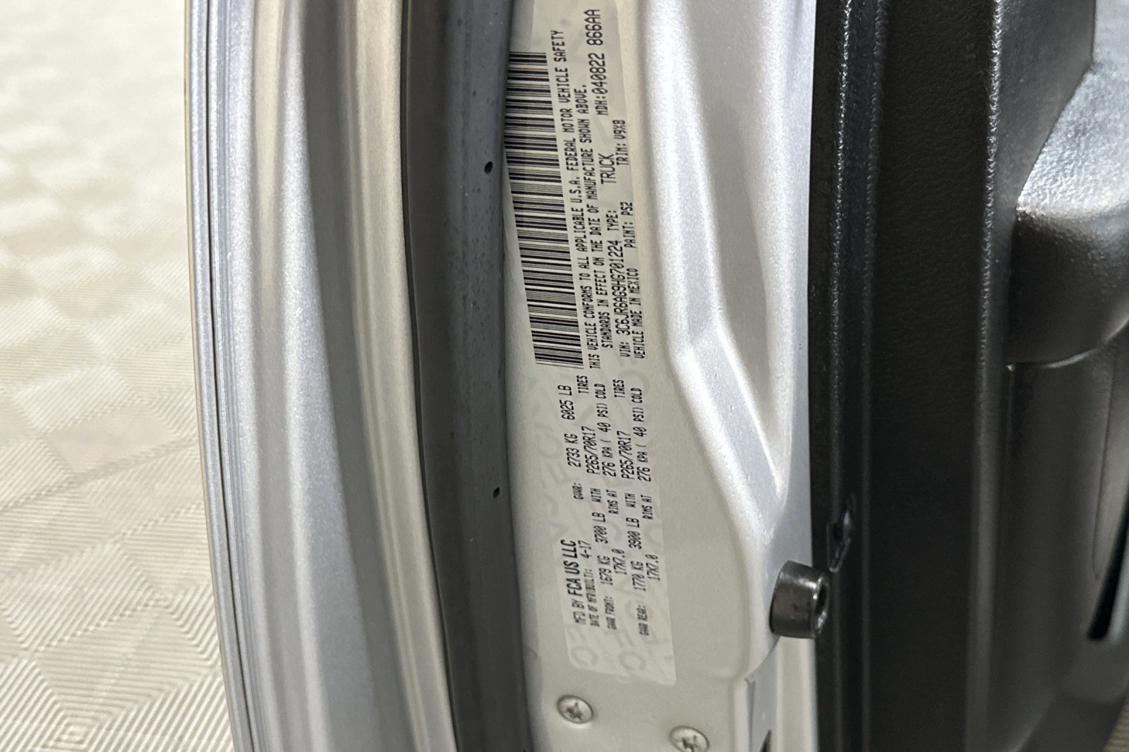 Used 2017 RAM 1500 Express image 48