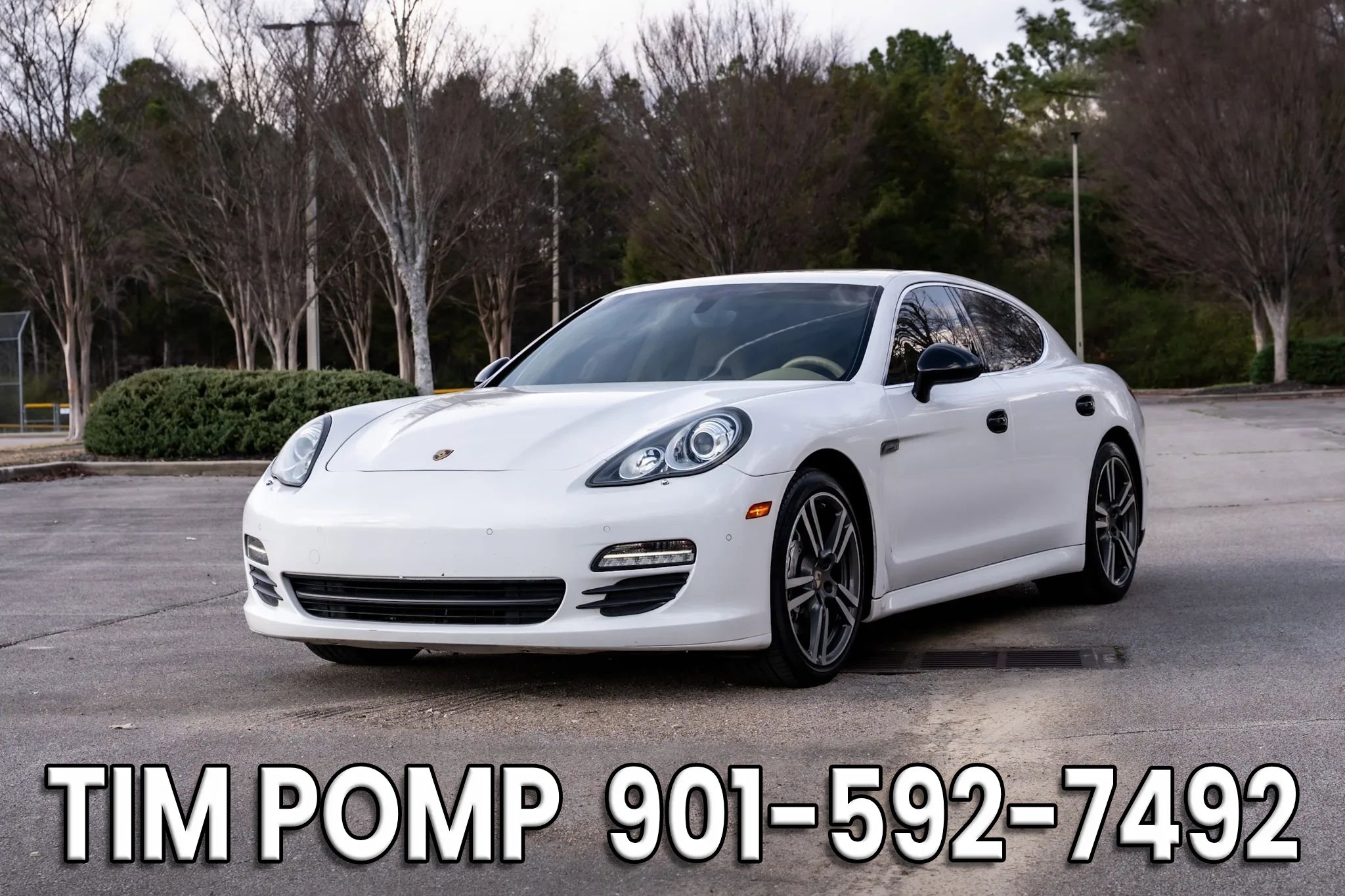 Used 2011 Porsche Panamera S image 2