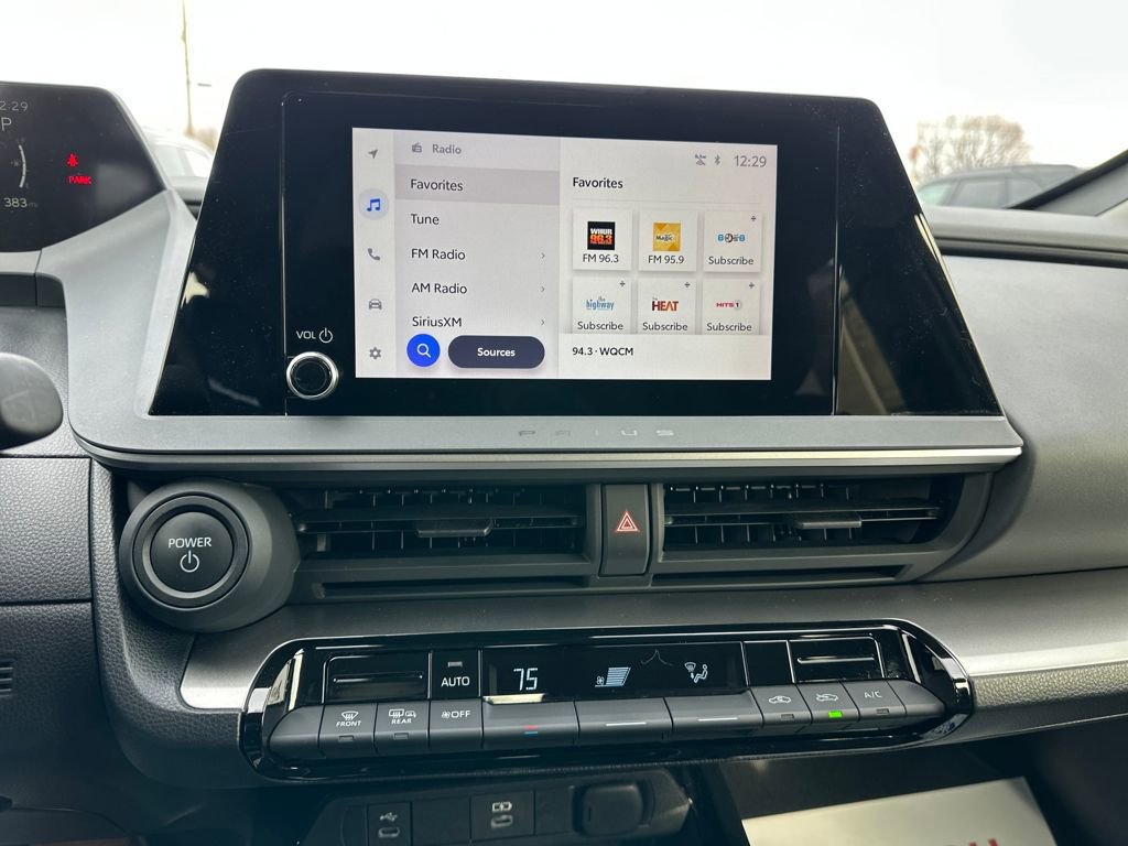 Used 2025 Toyota Prius LE image 23