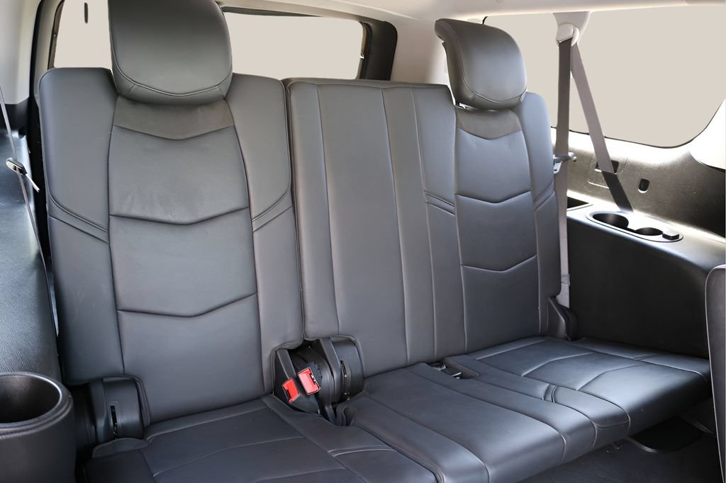 Used 2020 Cadillac Escalade ESV Luxury RWD image 21