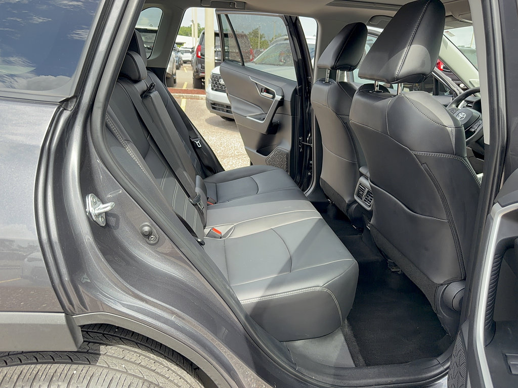 Used 2025 Toyota RAV4 XLE Premium w/ Weather Package FWD image 15