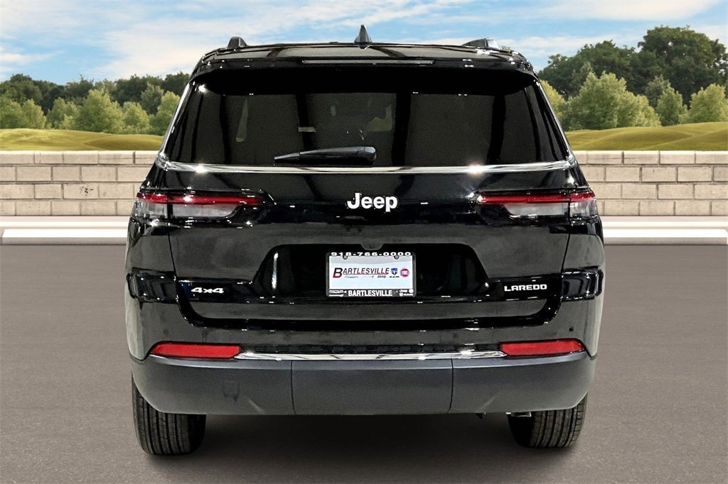 New 2025 Jeep Grand Cherokee L Laredo w/ Luxury Tech Group I image 4
