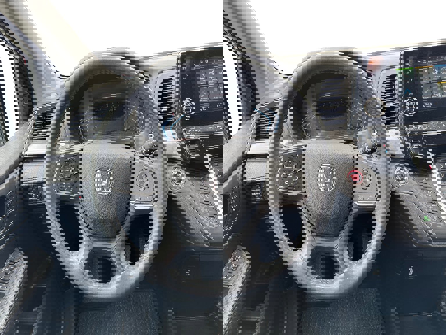 Used 2023 Honda Odyssey EX-L image 13