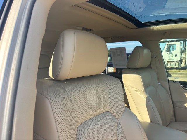 Used 2018 Lexus LX 570 4WD image 24