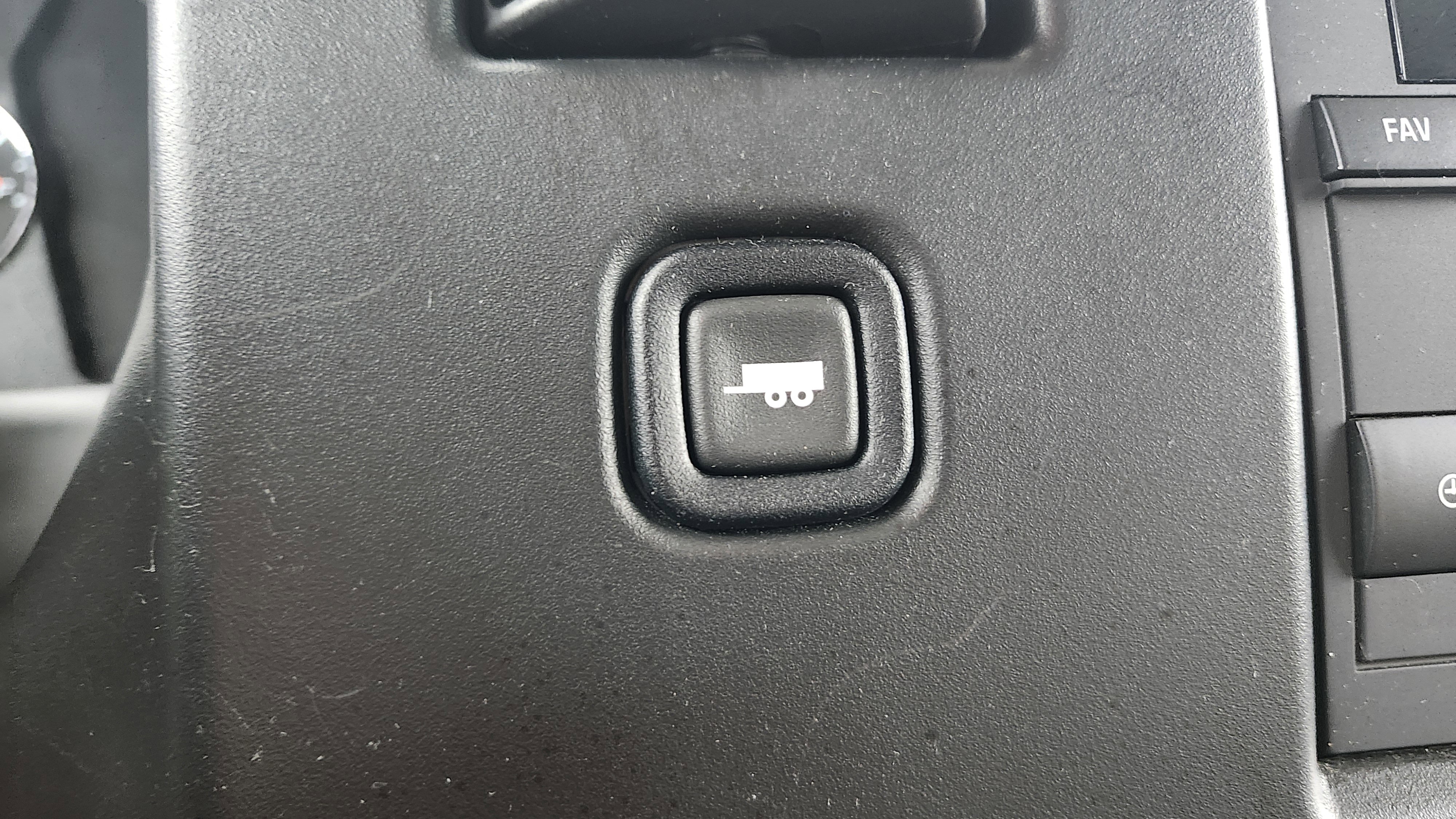 Used 2022 Chevrolet Express 3500 LS image 7