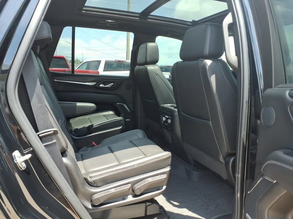 Used 2024 GMC Yukon Denali w/ Max Trailering Package AWD/4WD image 13