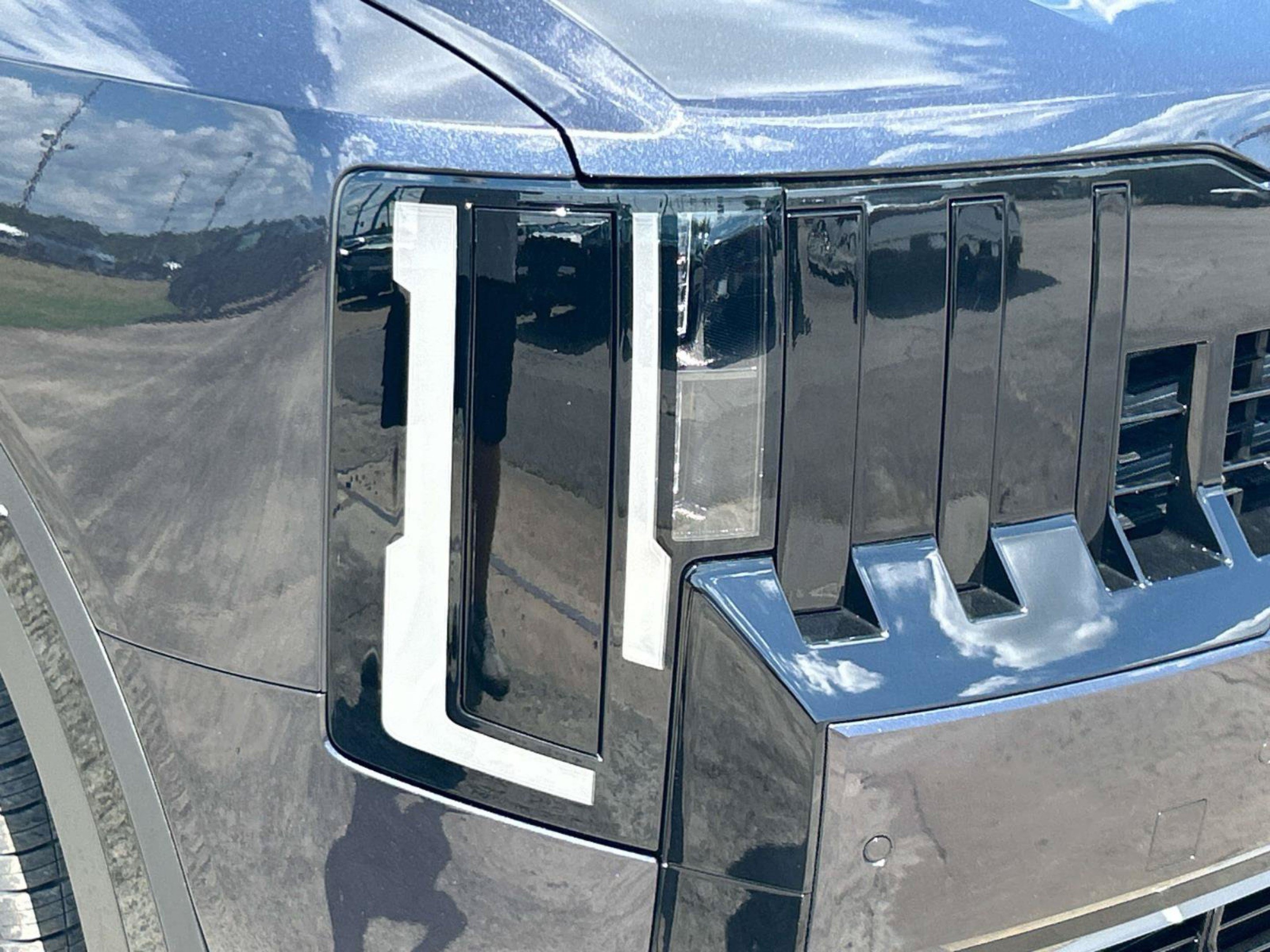 New 2027 Kia Telluride EX FWD image 32