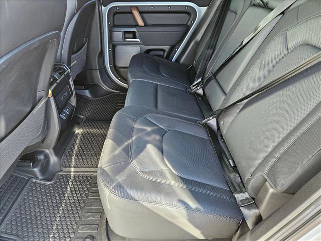 Used 2023 Land Rover Defender 110 X image 18