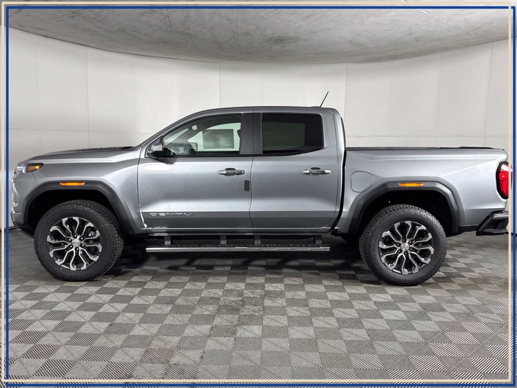 New 2026 GMC Canyon Denali AWD/4WD image 10