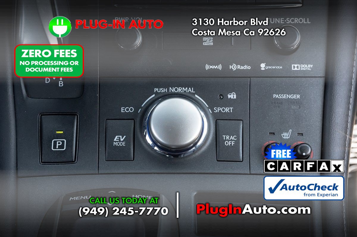 Used 2016 Lexus CT 200h w/ Navigation Package FWD image 21
