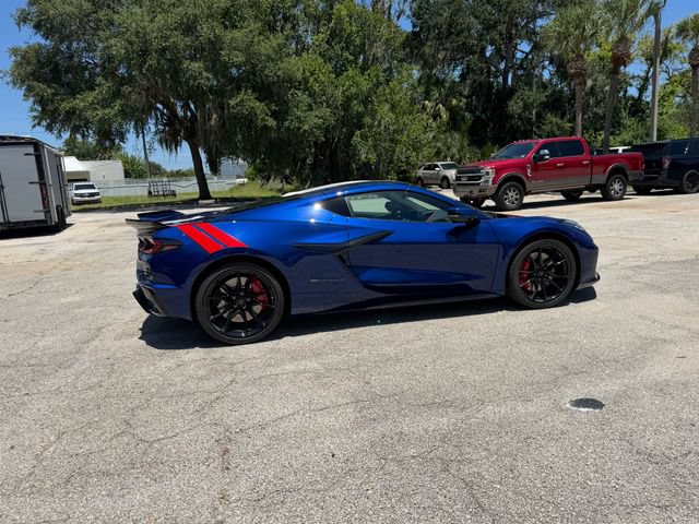 New 2027 Chevrolet Corvette Grand Sport w/ Z52 Sport Performance Package RWD image 13