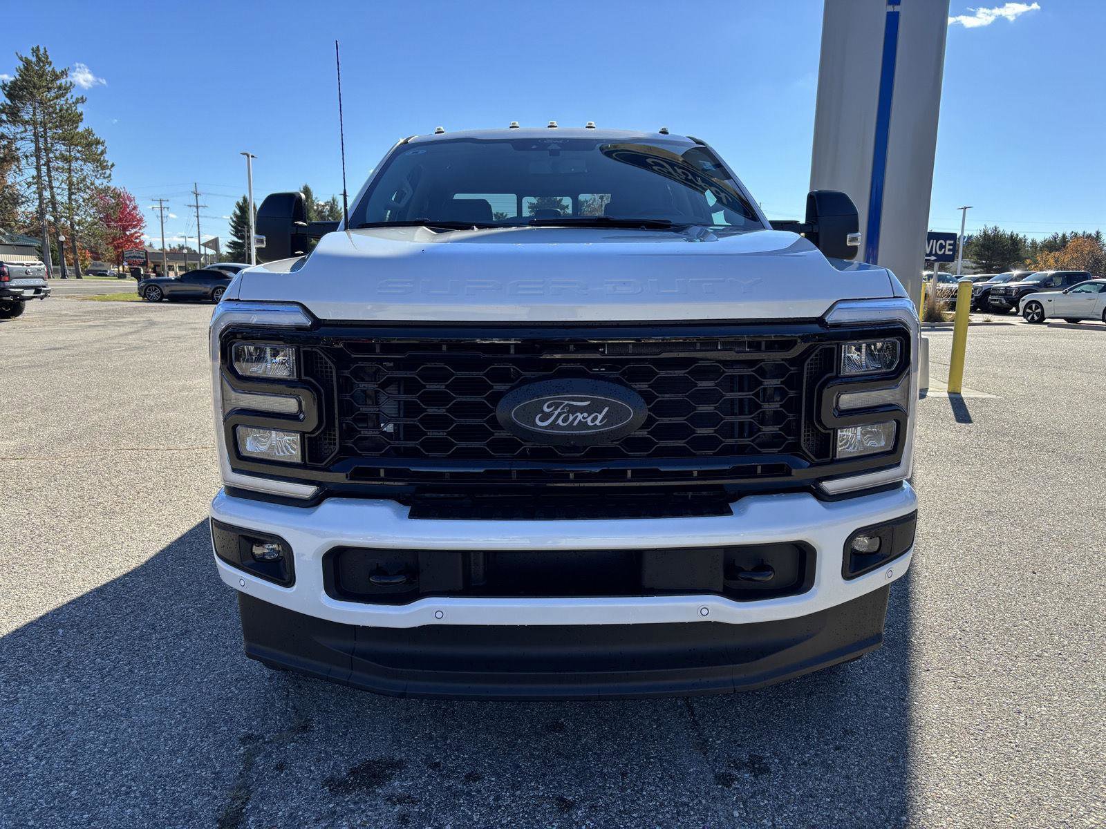 New 2026 Ford F350 Lariat w/ Black Appearance Package image 8