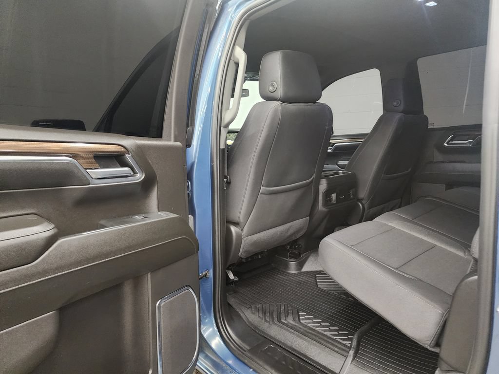 Used 2024 Chevrolet Silverado 1500 LT Trail Boss w/ Convenience Package II AWD/4WD image 28