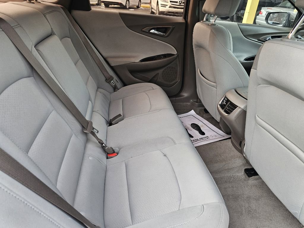Used 2020 Chevrolet Malibu LT image 52