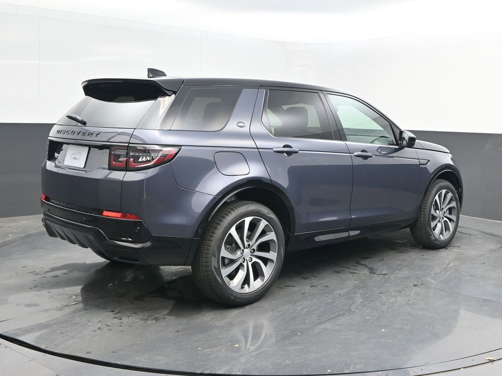 Used 2025 Land Rover Discovery Sport Dynamic SE image 7