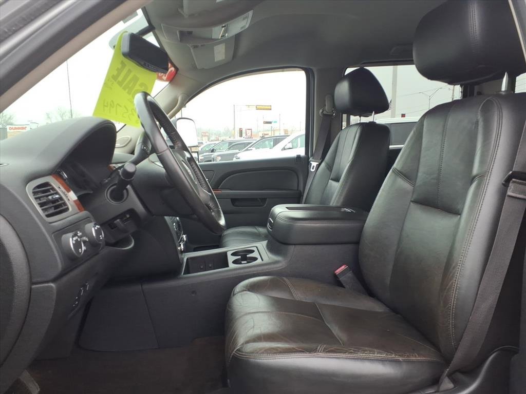 Used 2014 GMC Sierra 2500 SLT w/ SLT Convenience Package image 5