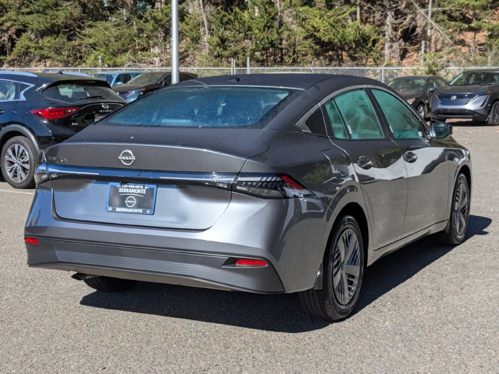 New 2027 Nissan Sentra SV FWD image 5