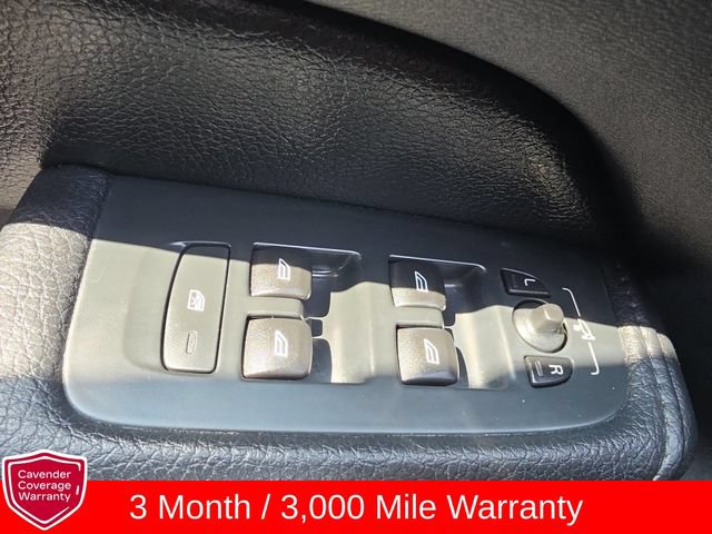 Used 2018 Volvo XC60 T6 Momentum w/ Vision Package AWD/4WD image 29