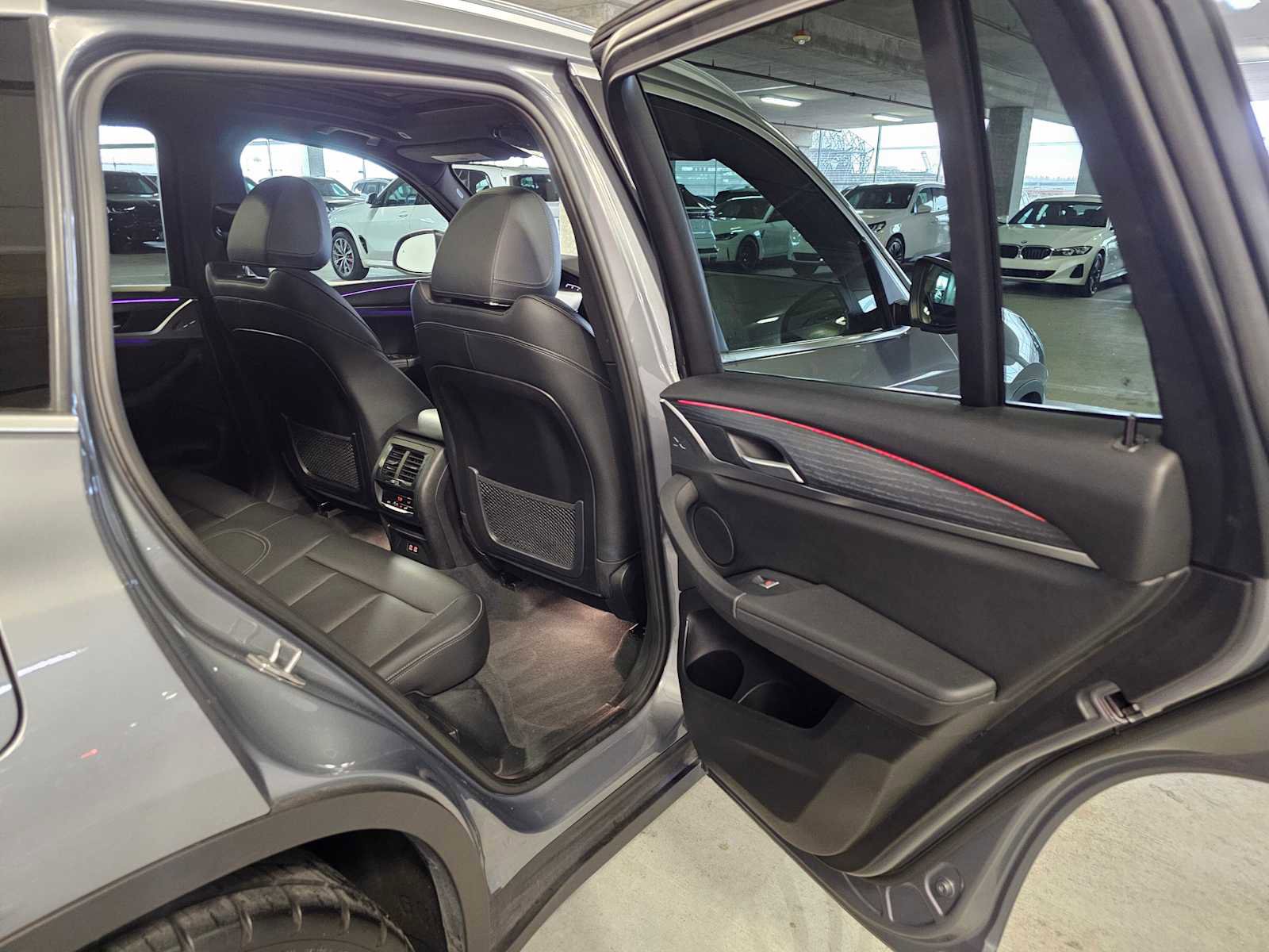 Used 2024 BMW X3 xDrive30i w/ Convenience Package image 38