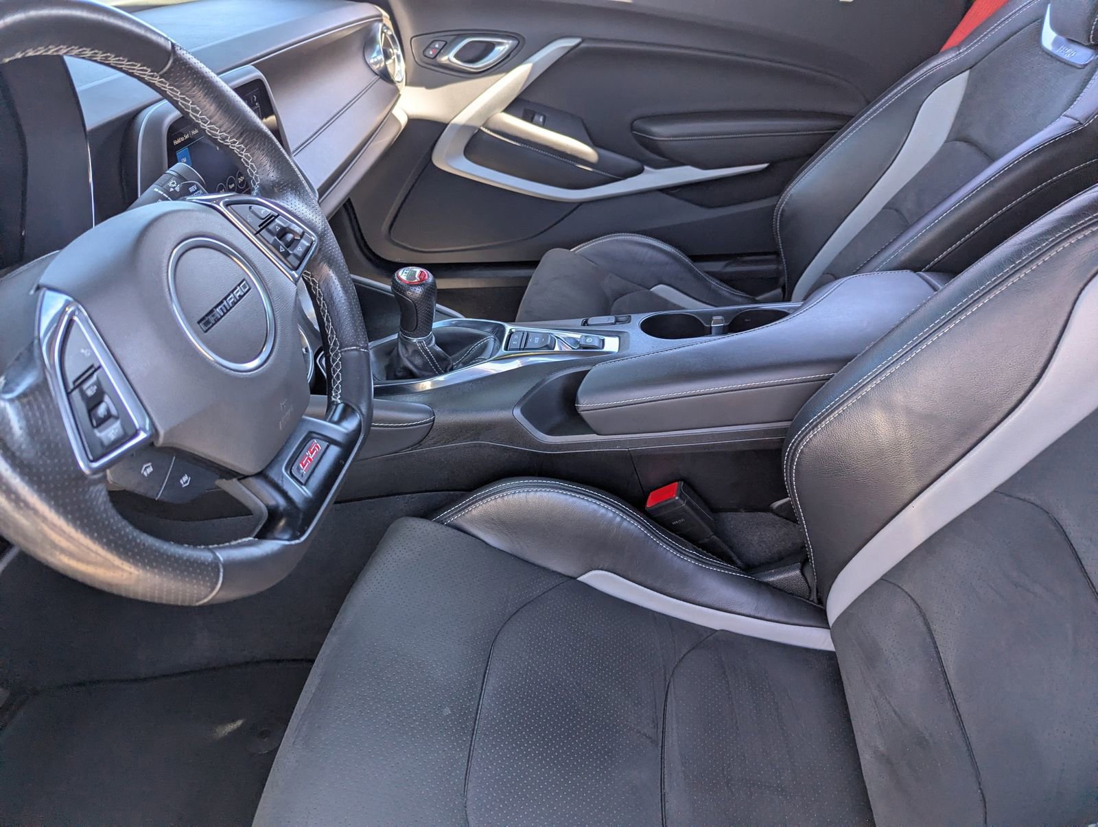 Used 2023 Chevrolet Camaro SS image 14