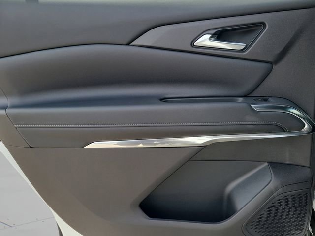 New 2026 Chevrolet Traverse LT image 14
