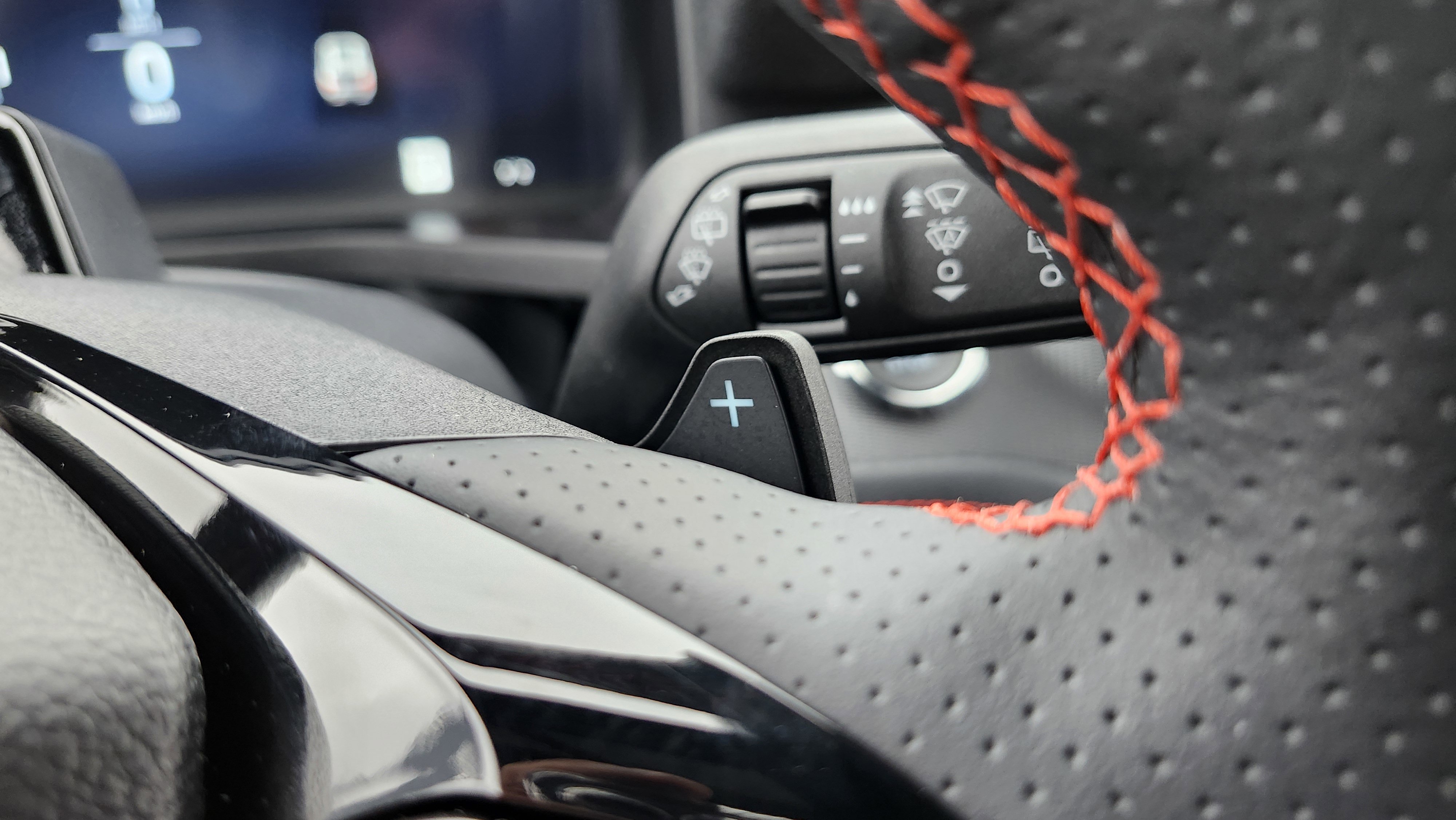 Used 2025 Ford Explorer ST w/ Sun And Sound Package image 12