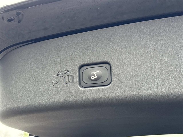 New 2026 Lincoln Nautilus Premier w/ Jet Appearance Package image 13