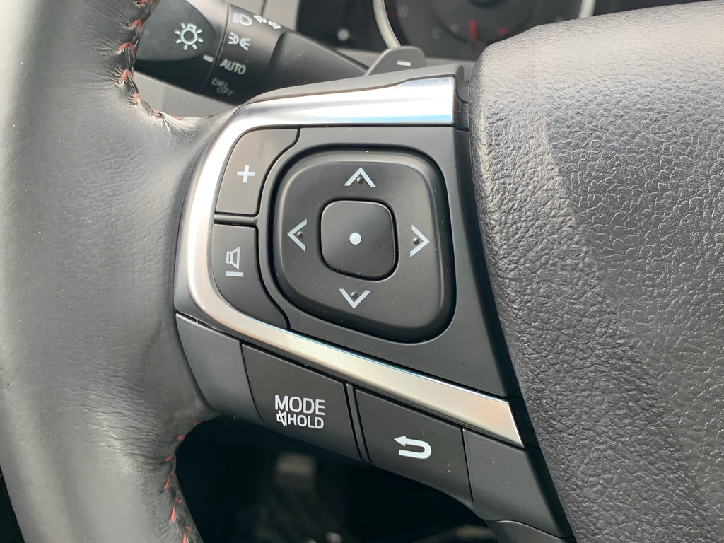 Used 2017 Toyota Camry SE FWD image 16