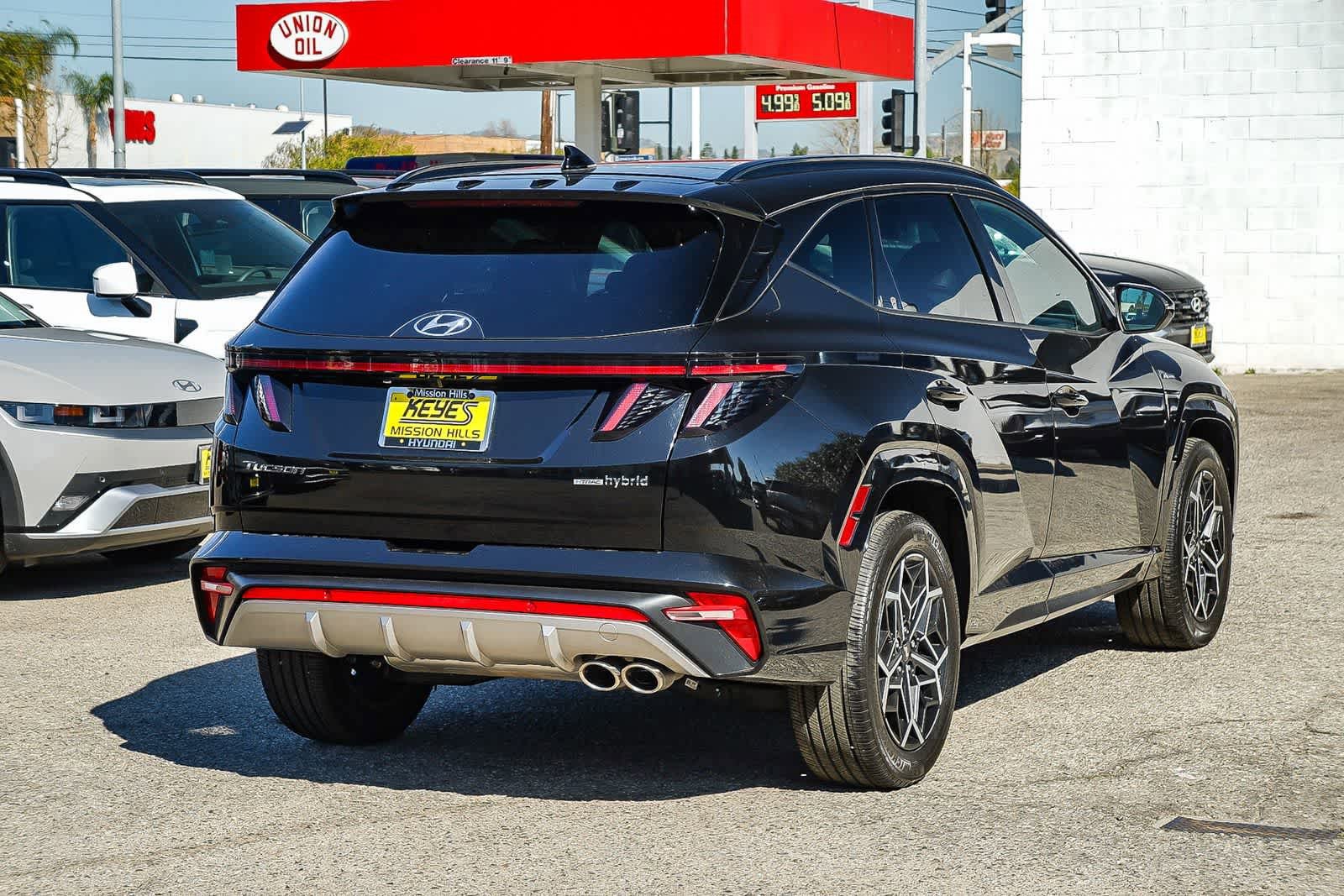 Certified 2024 Hyundai Tucson N Line image 4