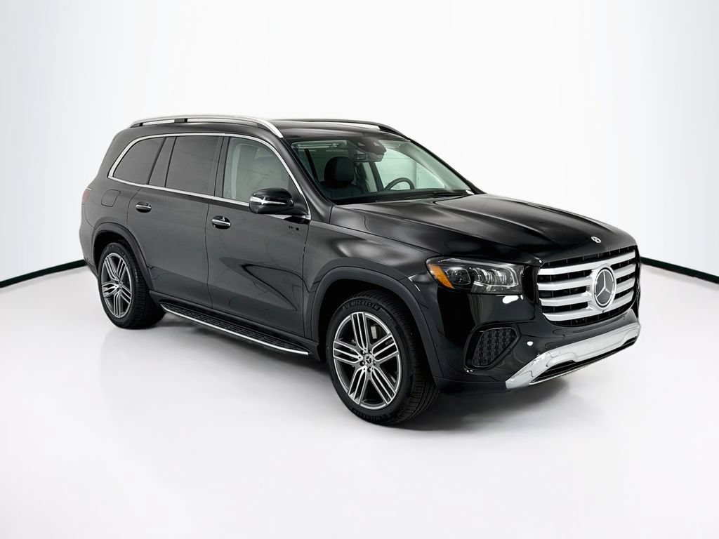 Certified 2026 Mercedes-Benz GLS 450 4MATIC image 3