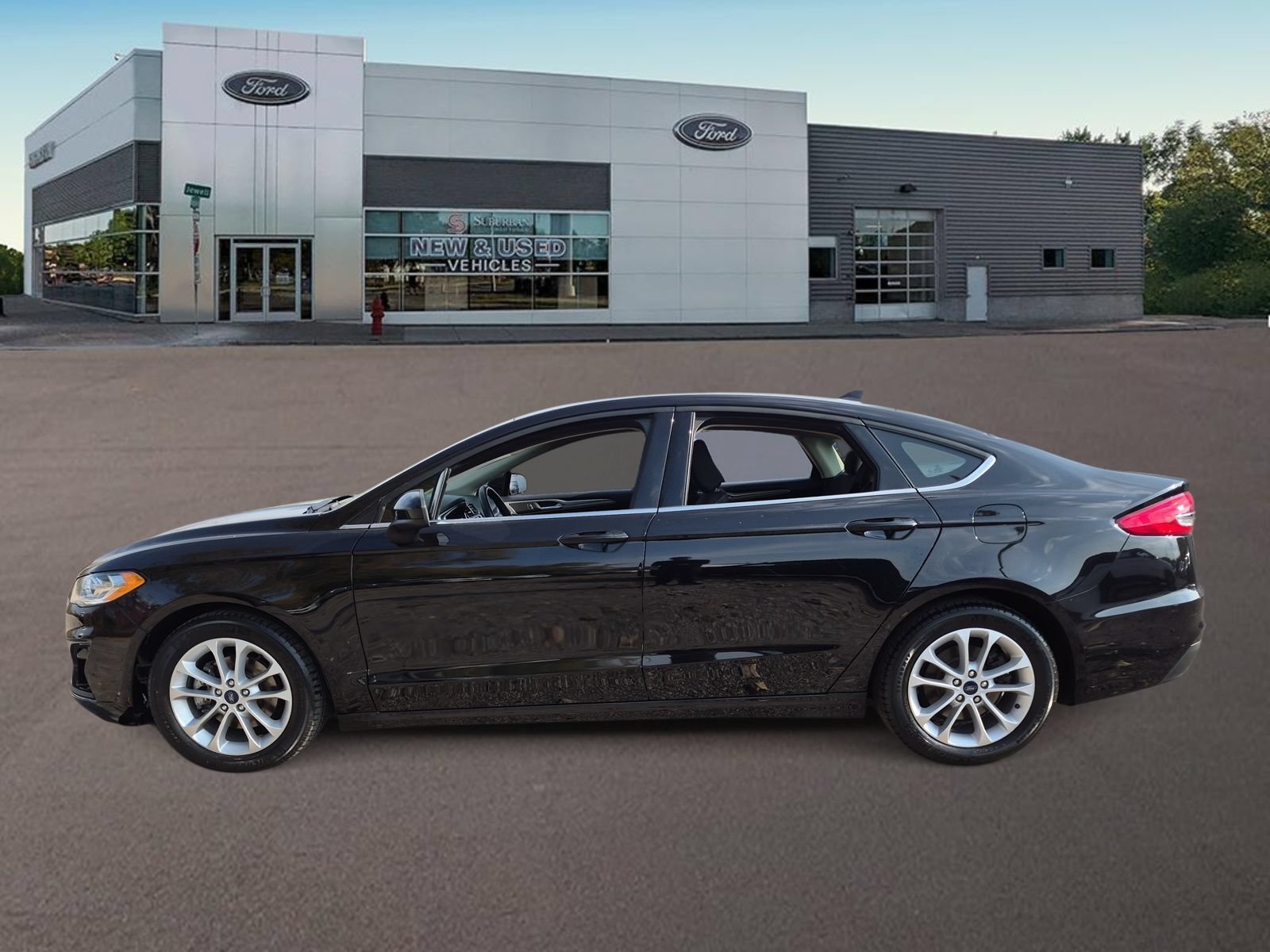Used 2020 Ford Fusion SE FWD image 6