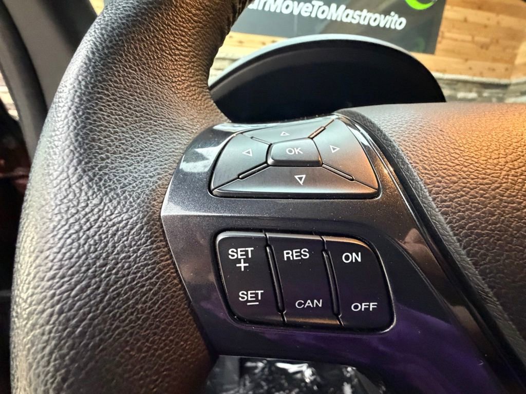 Used 2018 Ford Explorer XLT w/ Equipment Group 202A image 22