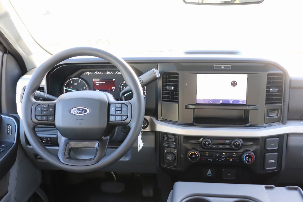 New 2026 Ford F450 XLT w/ XLT Value Package image 2