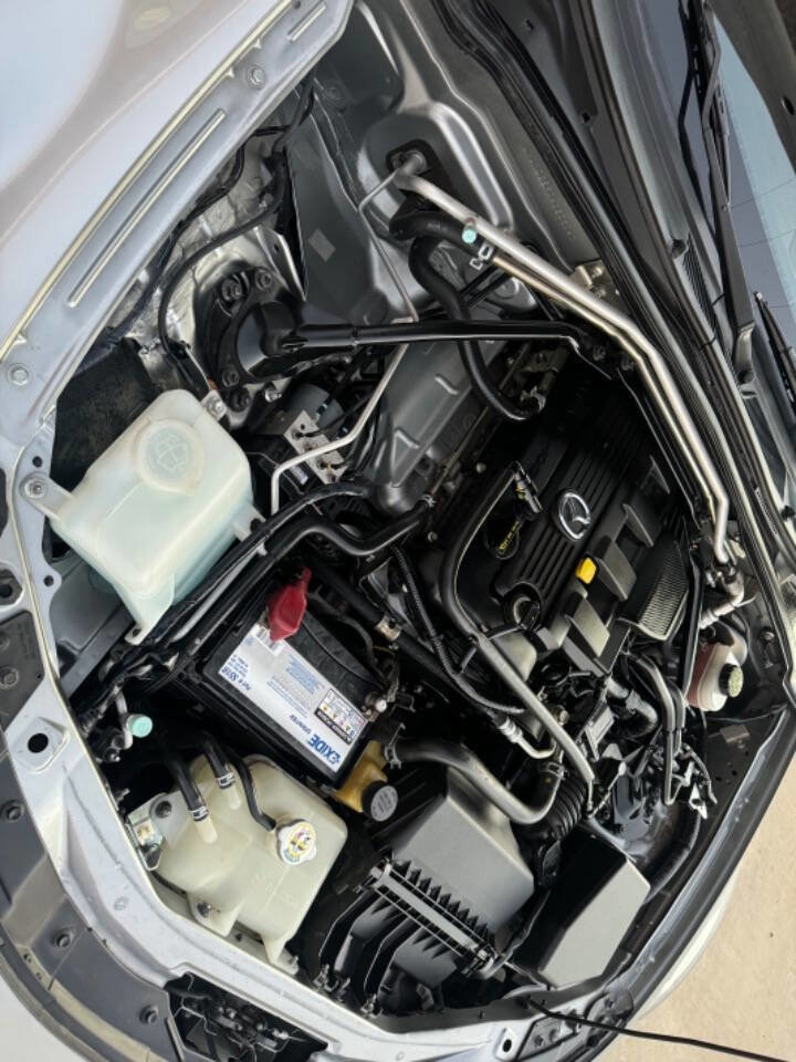 Used 2010 MAZDA MX-5 Miata Grand Touring w/ Premium Pkg image 10