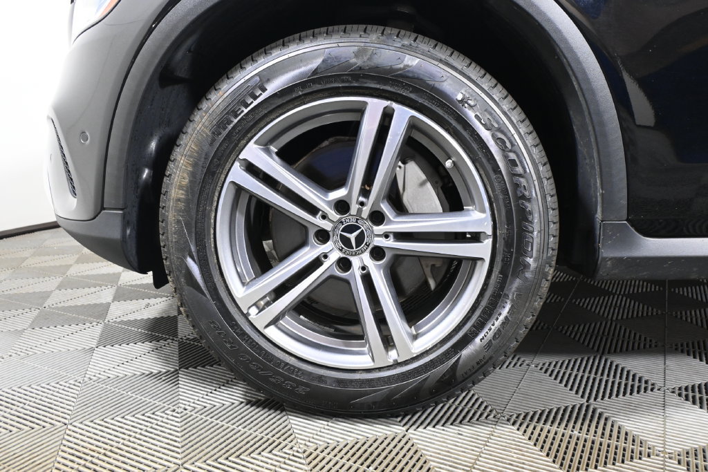 Certified 2021 Mercedes-Benz GLC 300 4MATIC image 12