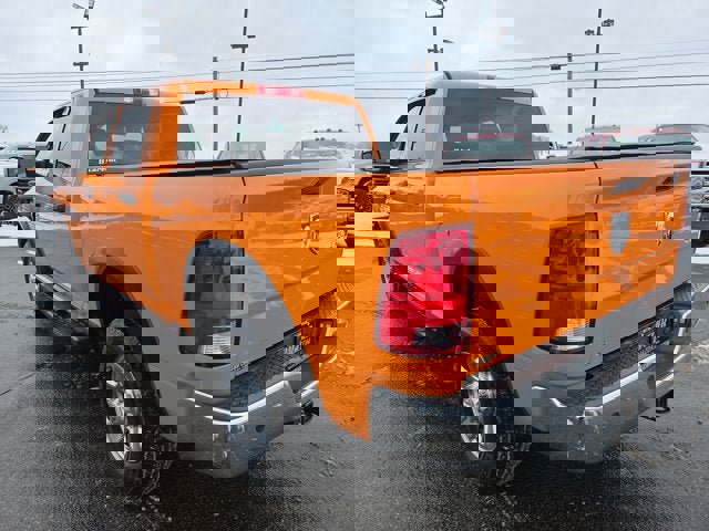 Used 2017 RAM 3500 Tradesman w/ Chrome Appearance Group image 4