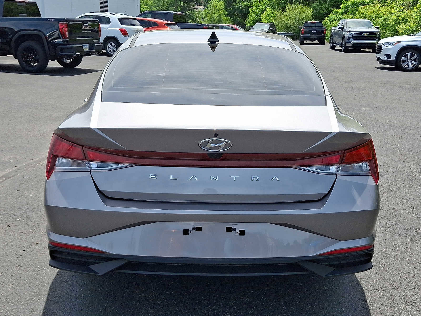 Used 2023 Hyundai Elantra SEL w/ Convenience Package FWD image 5