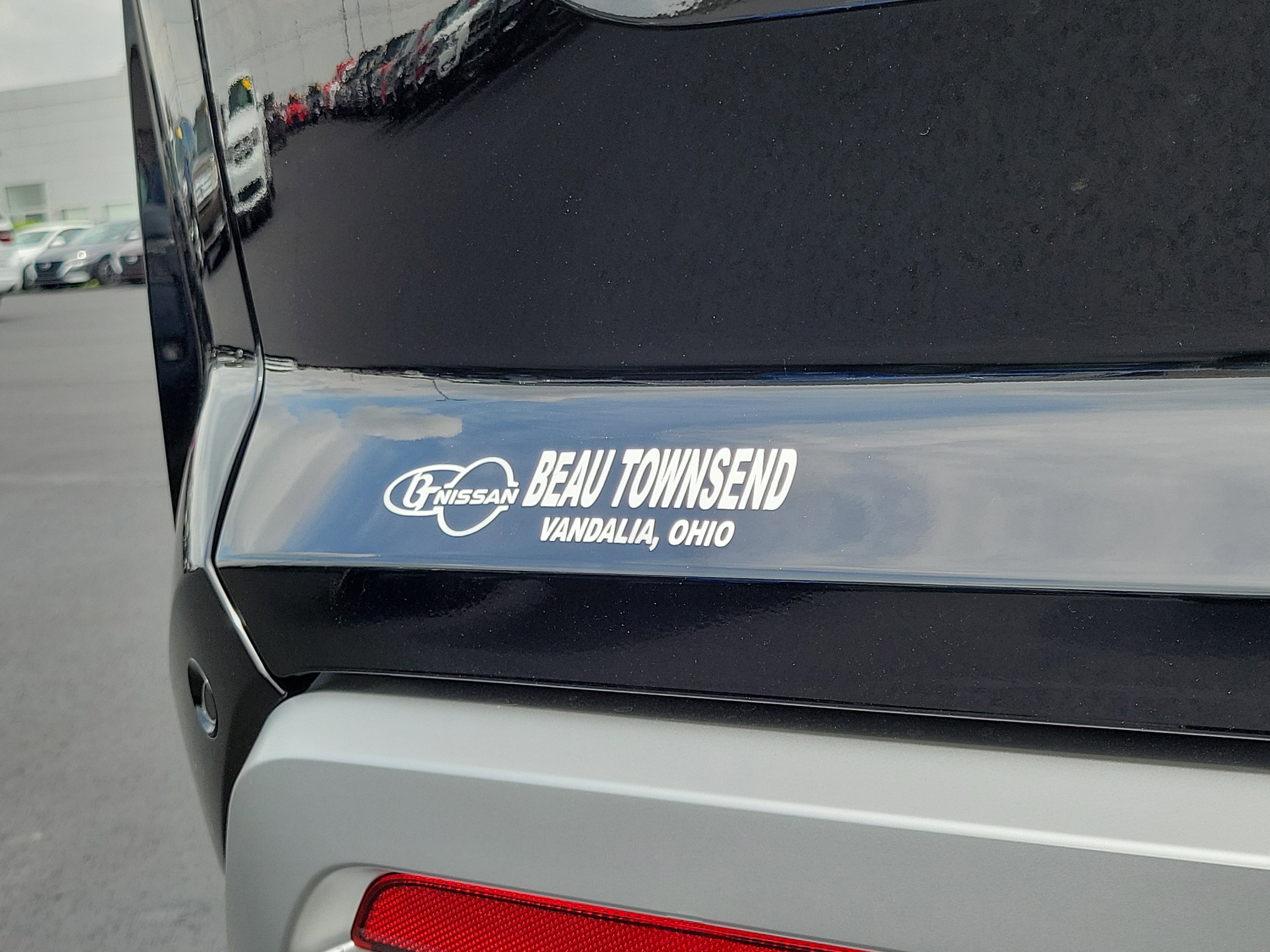 Used 2025 Nissan Pathfinder SL w/ SL Premium Package image 6