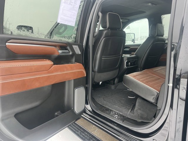 Used 2024 GMC Sierra 2500 Denali Ultimate image 7