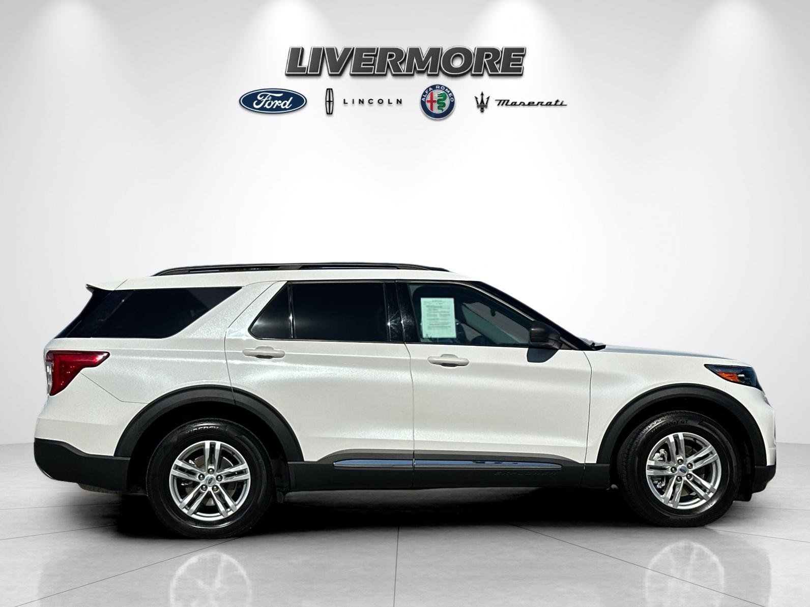 Certified 2023 Ford Explorer XLT w/ Equipment Group 202A RWD image 2