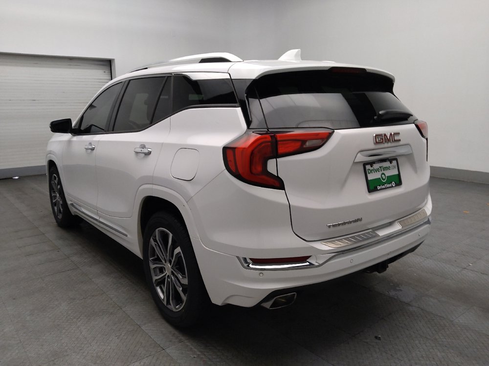 Used 2020 GMC Terrain Denali w/ Denali Premium Package FWD image 5