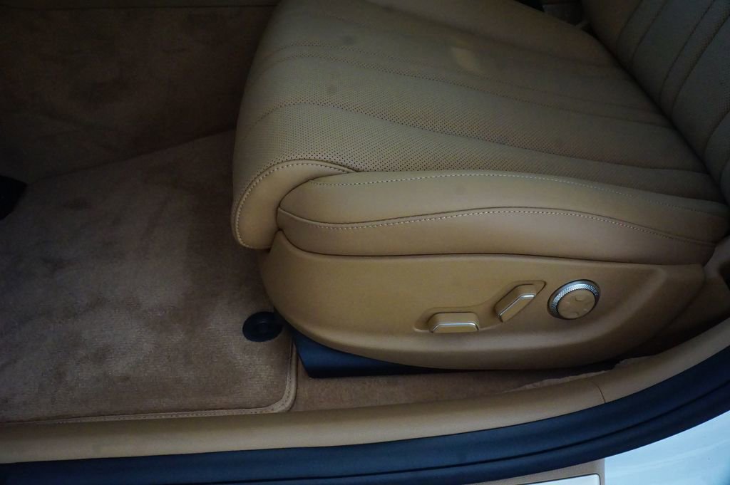 New 2025 Genesis G80 2.5T Advanced image 15