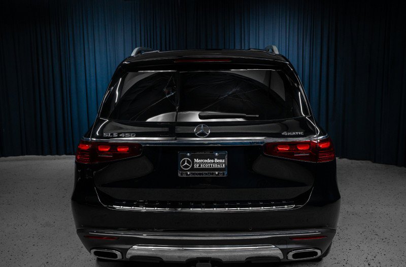 New 2026 Mercedes-Benz GLS 450 4MATIC image 9