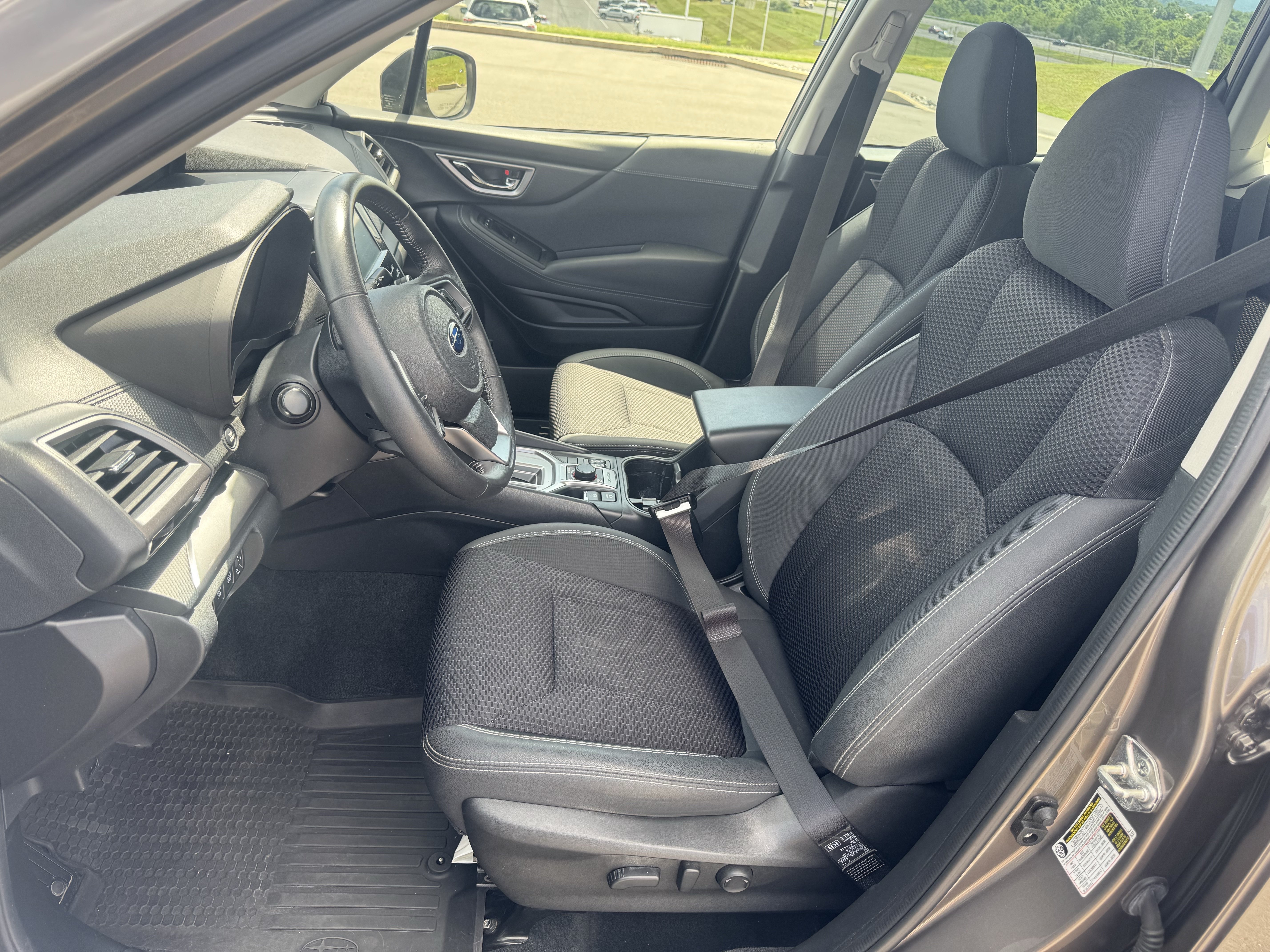 Used 2021 Subaru Forester Premium w/ Popular Package #1 AWD/4WD image 12