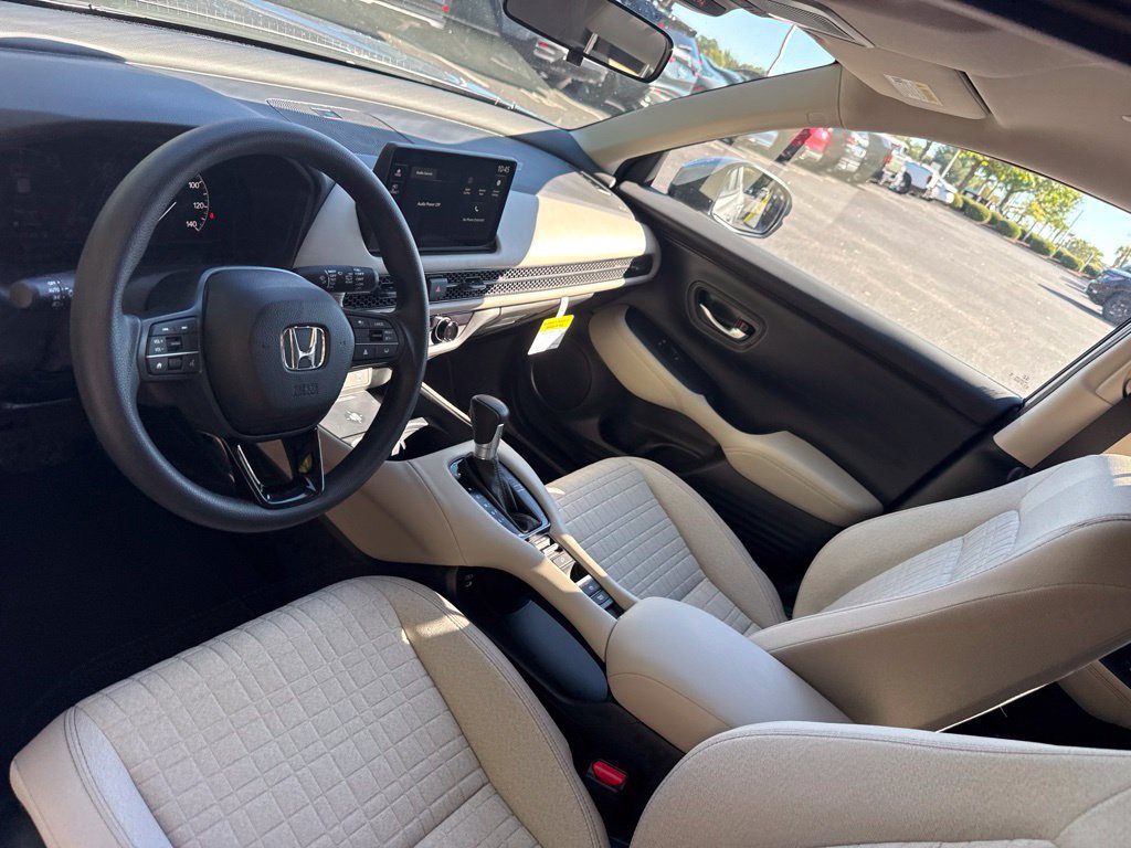 New 2027 Honda HR-V LX image 19