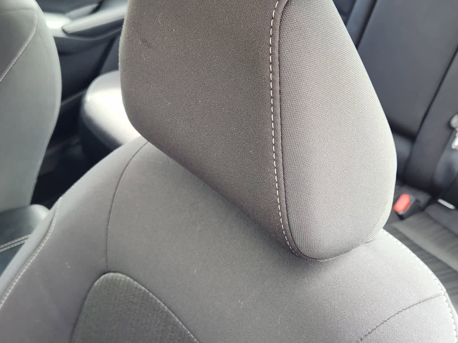 Used 2025 Nissan Altima 2.5 SV FWD image 13