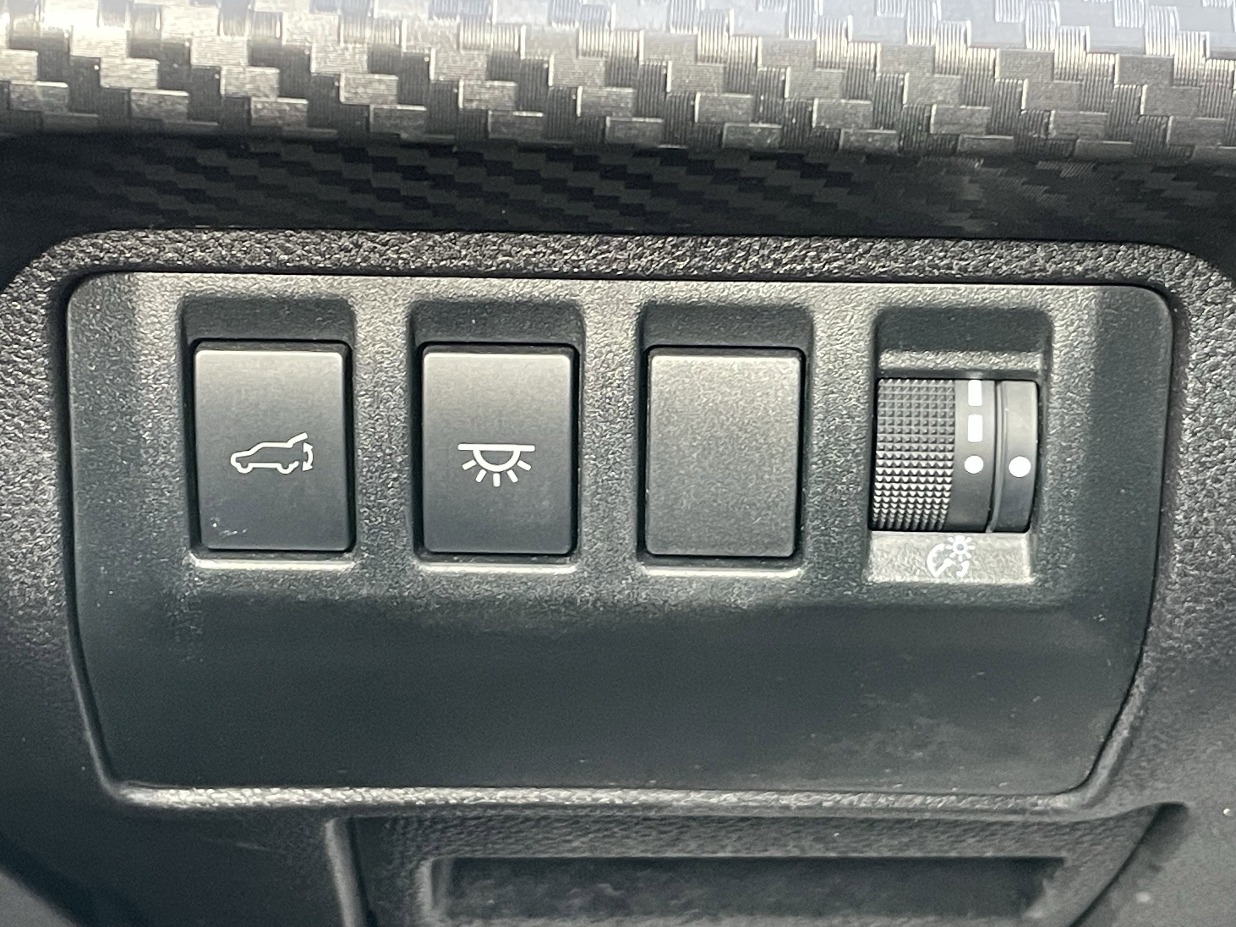 Used 2024 Subaru Ascent Premium w/ Convenience Package image 22