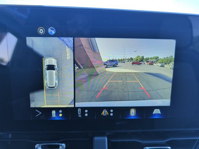 Used 2026 Chevrolet Equinox ACTIV w/ Safety and Technology Package AWD/4WD image 21