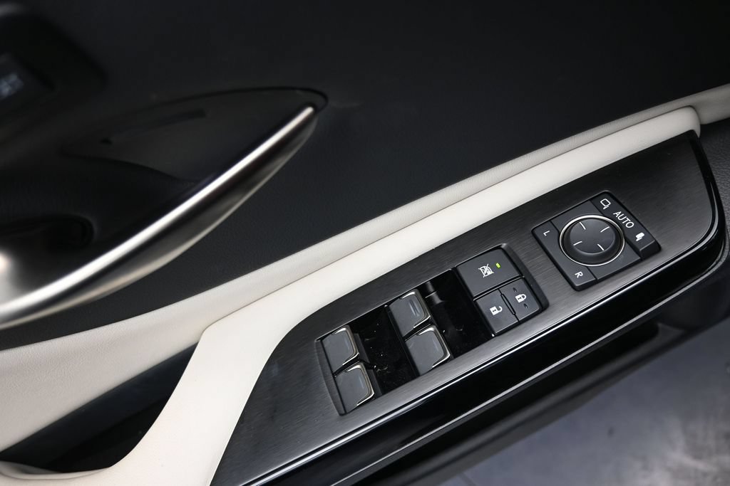 Used 2025 Lexus ES 350 w/ Premium Package FWD image 19